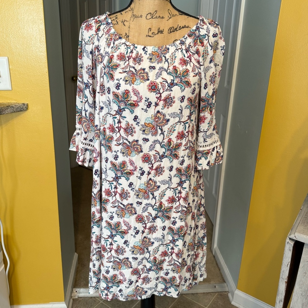 Floral paisley Print White boho 3/4 sleeve Dress